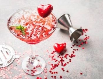 c�ctel rojo con tequila
