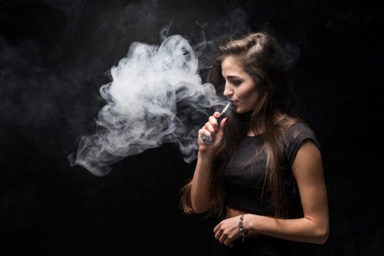 vapeo, consumo de cigarrillos electr�nicos